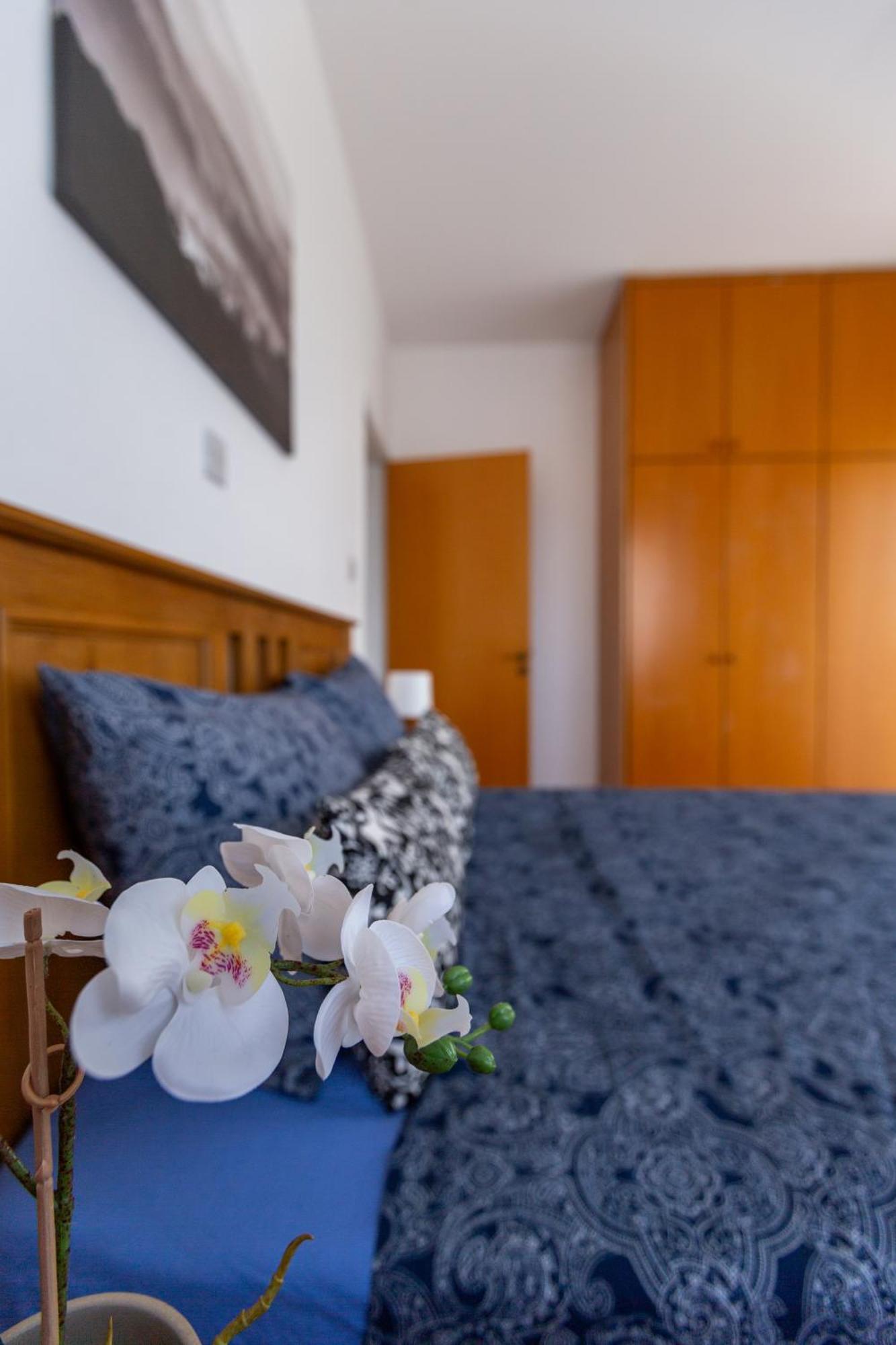 Beautiful 2 Bed Apartment In Paphos Cyprus Exterior foto